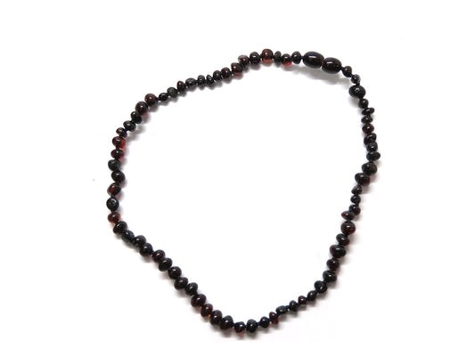 Barnsteen Kers ketting (zwart draad)